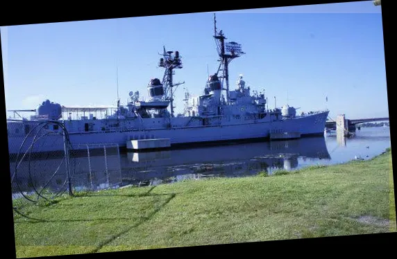 USS Edson - Saginaw Valley Naval Ship Museum